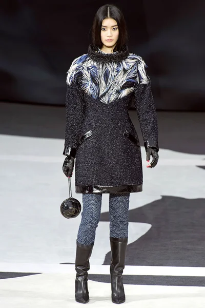 Look 22